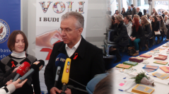 Ministar zdravlja Rajko Ostojić u posjeti HUHIV info šatoru